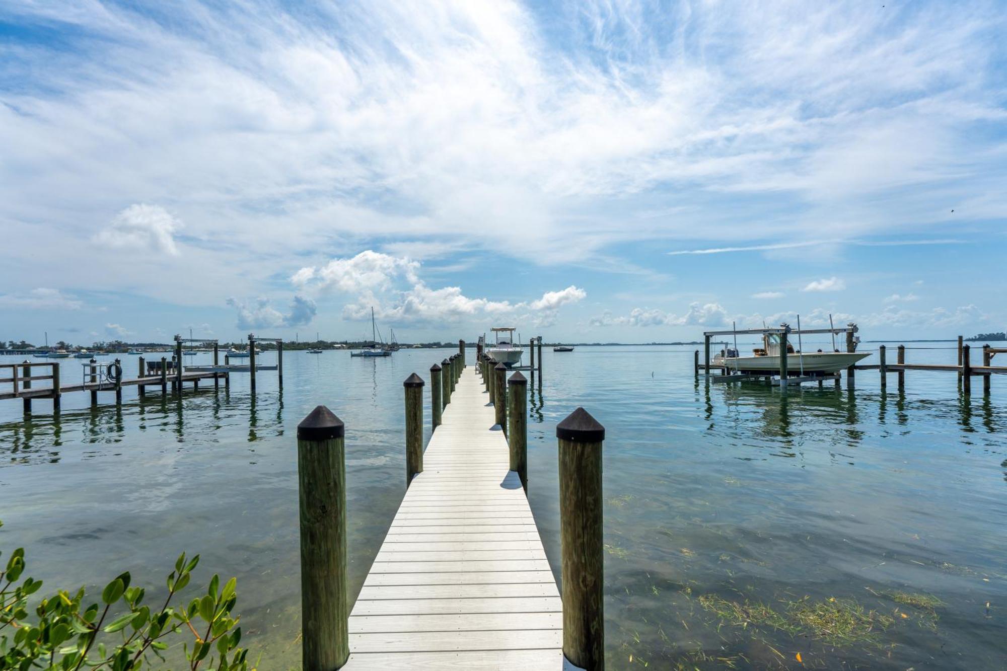 Tides Inn On The Bay Vacation Homes Bradenton Beach Eksteriør billede