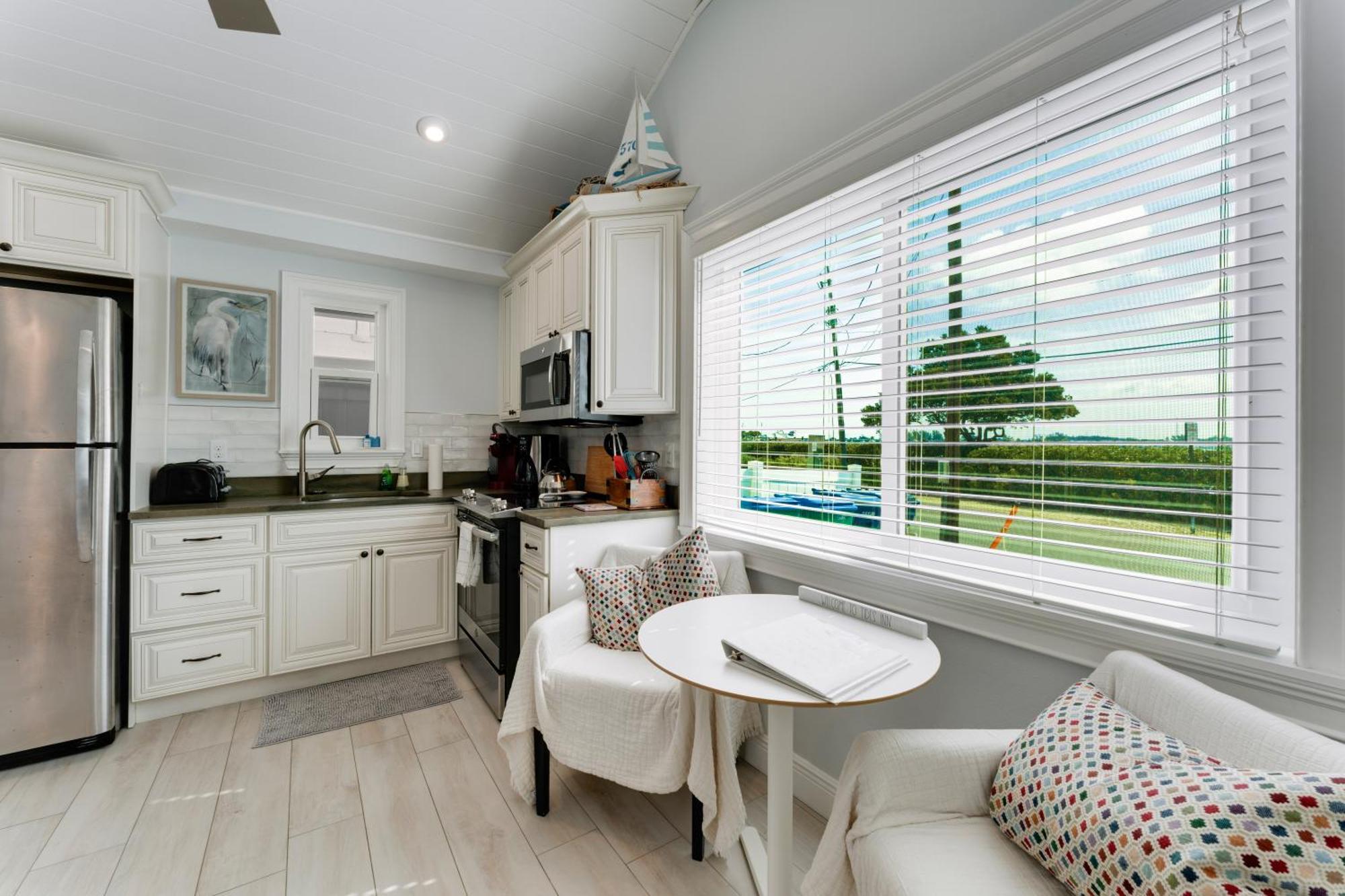 Tides Inn On The Bay Vacation Homes Bradenton Beach Eksteriør billede